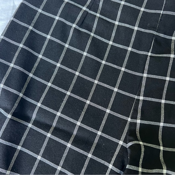 Calvin Klein Ankle Pants - Picture 2 of 6